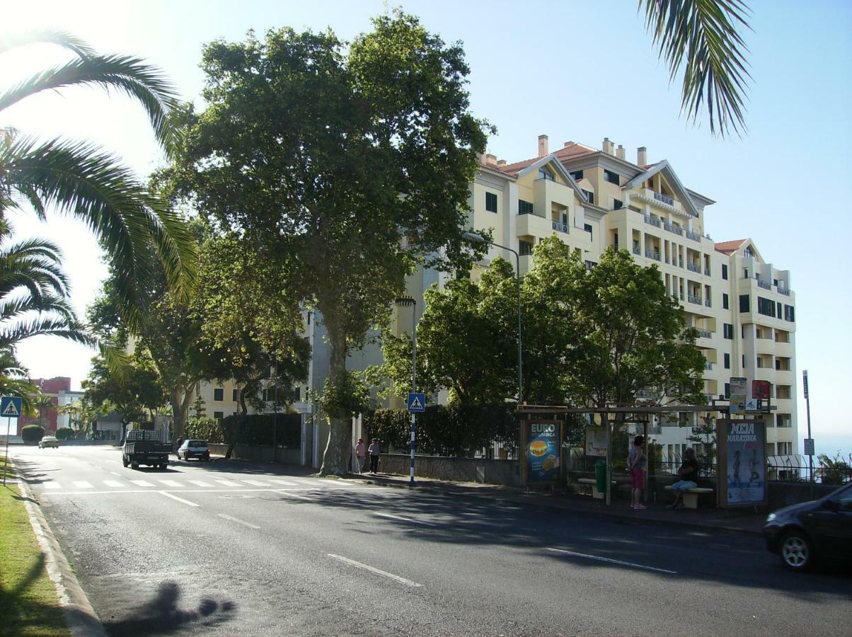 Oceanfront Apartment 丰沙尔 外观 照片