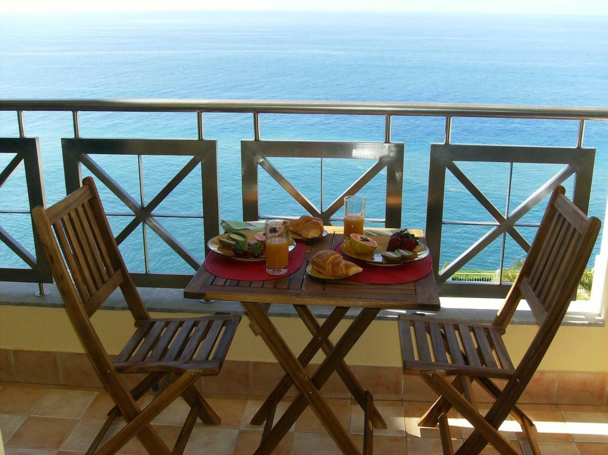 Oceanfront Apartment 丰沙尔 外观 照片