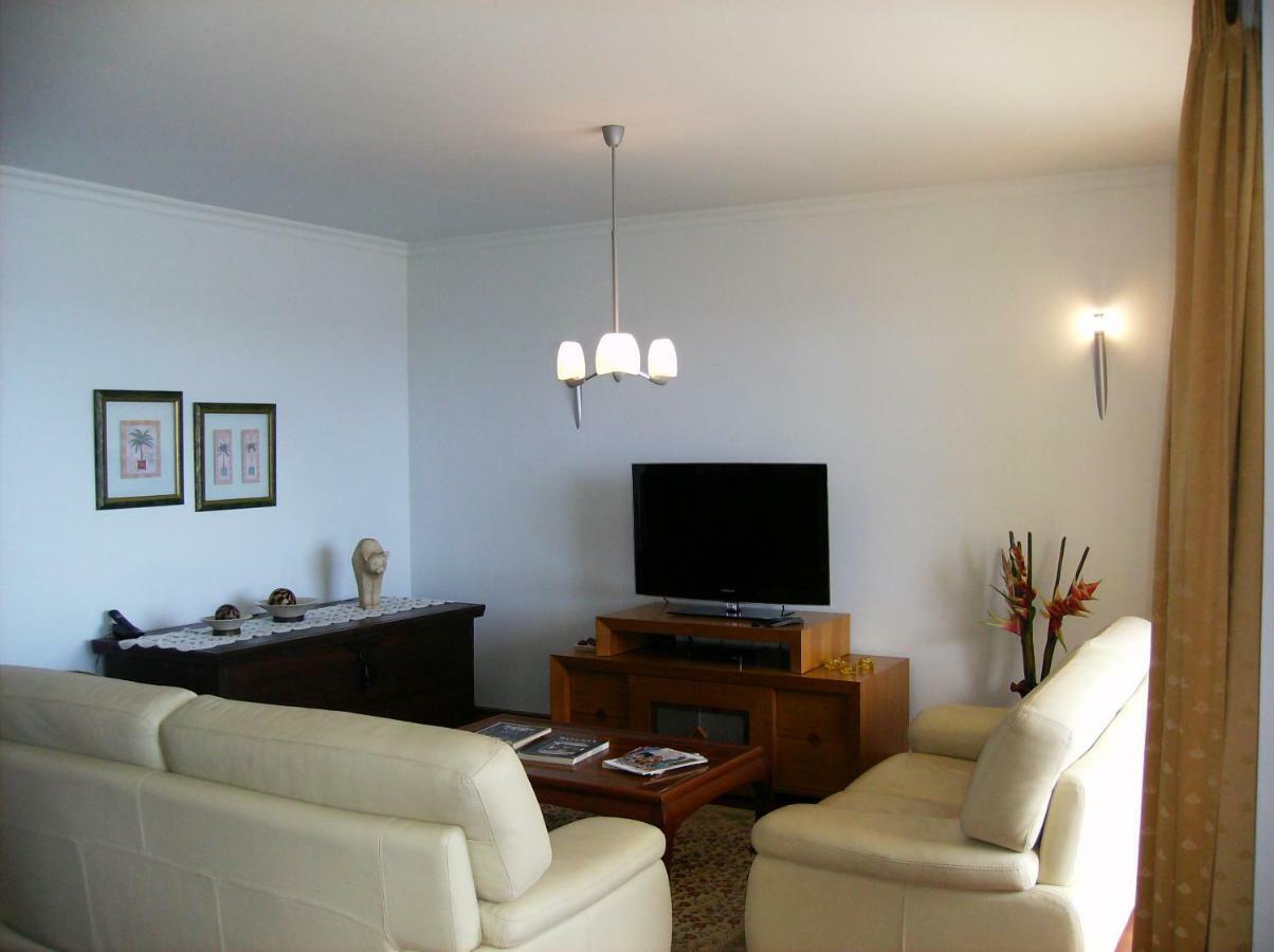 Oceanfront Apartment 丰沙尔 外观 照片